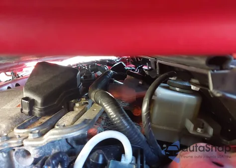 2012 Toyota Prius C Two z USA, uszkodzony, nr VIN JTDKDTB3XC1020342